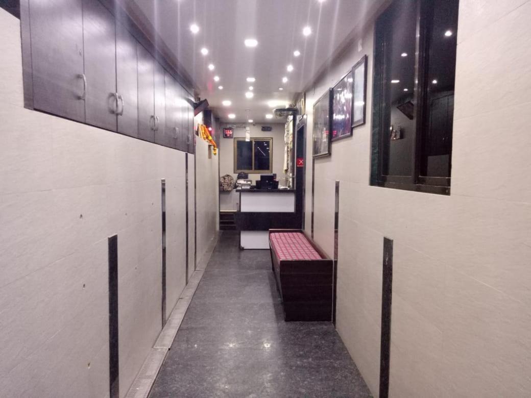 Hotel Sharda Mumbai Eksteriør bilde