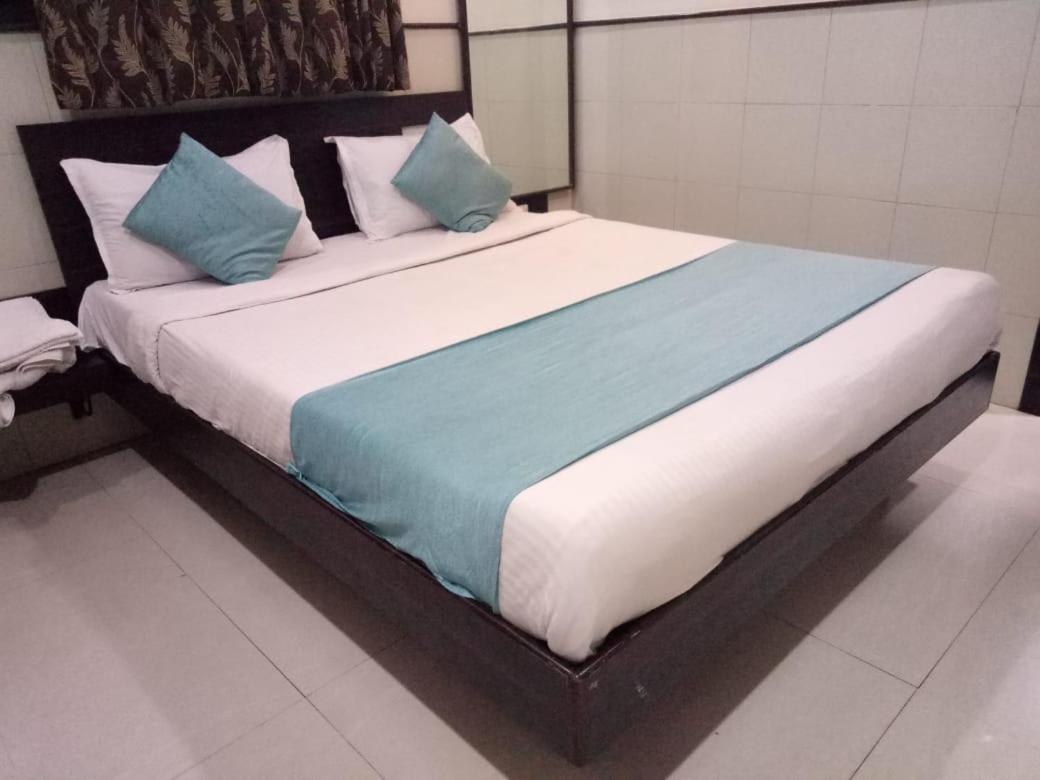 Hotel Sharda Mumbai Eksteriør bilde