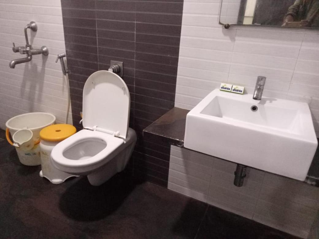 Hotel Sharda Mumbai Eksteriør bilde