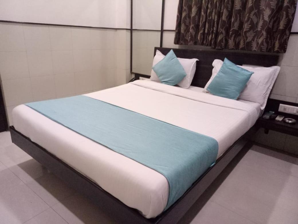 Hotel Sharda Mumbai Eksteriør bilde